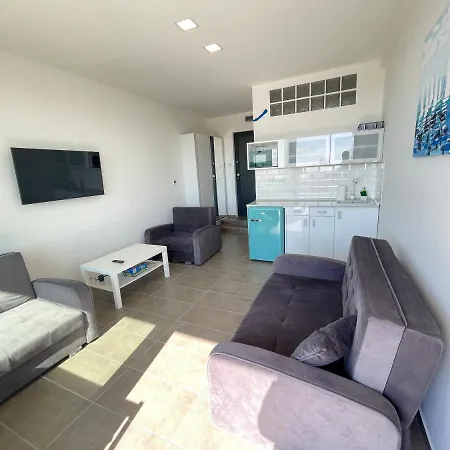 Apartman Club Panorama Studio - Pool, Garden Alsóörs